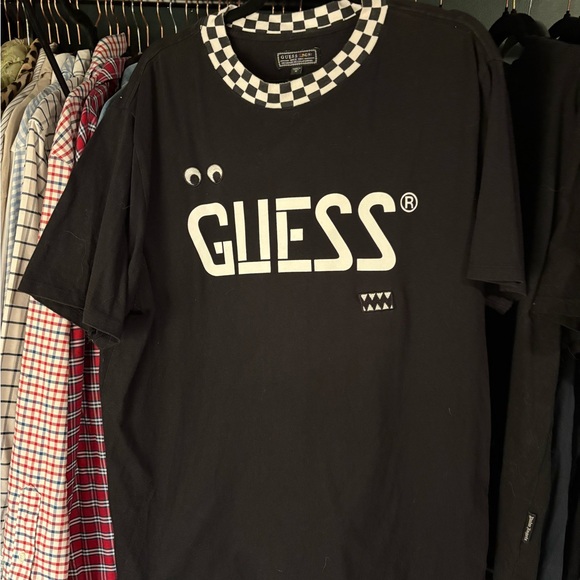 GUESS Black and White Checkered Logo T-Shirt - Picture 1 of 2